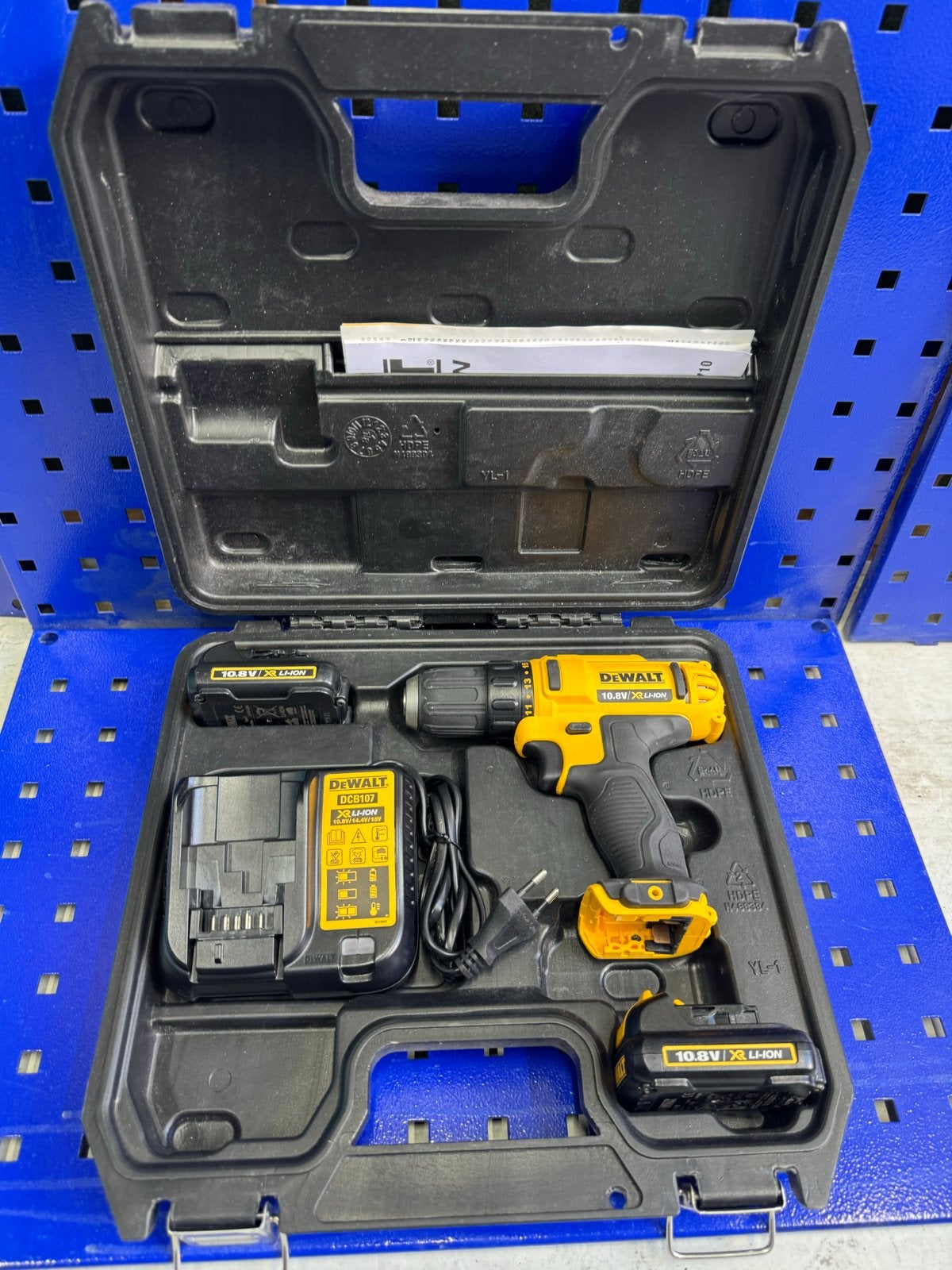 DeWalt DCD710C2 Boor- en Schroefmachine 10.8V XR Li-Ion, Gebruikt, Variabele snelheid, Ophalen of Verzenden, Boor- en Schroefmachine
