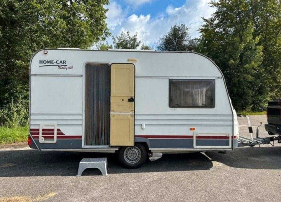 HOME-RALLY 40 ZEER NETTJES, Caravans en Kamperen, Rondzit, Particulier, 4 tot 5 meter, Tot en met 4