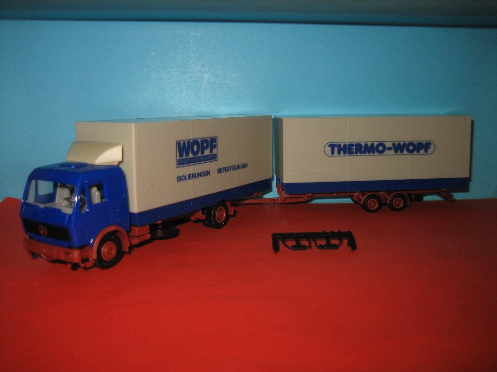 Wopf  MERCEDES met wipkar  Herpa, Ophalen of Verzenden, Zo goed als nieuw, Bus of Vrachtwagen, Herpa