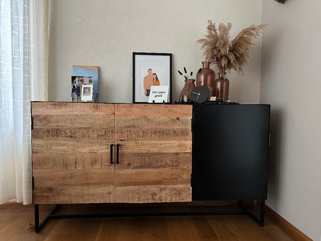 Dressoir, Huis en Inrichting, Ophalen, Met plank(en), 150 tot 200 cm, Zo goed als nieuw