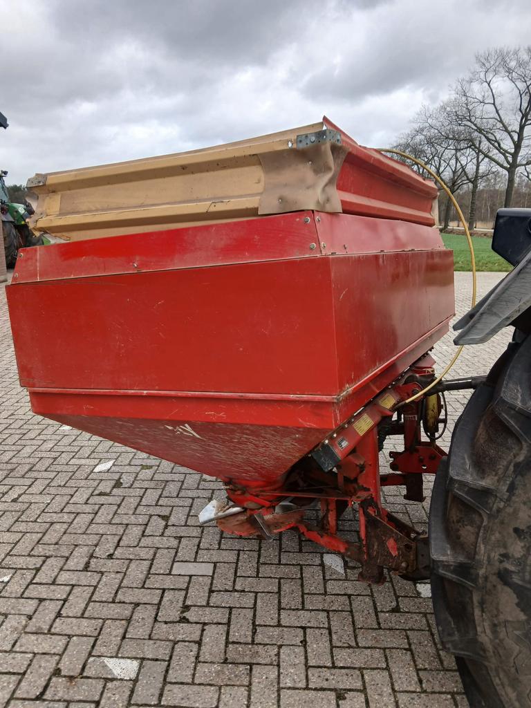 Strooier lely, Zakelijke goederen, Agrarisch | Werktuigen, Ophalen of Verzenden, Gewasbescherming en Bemesting