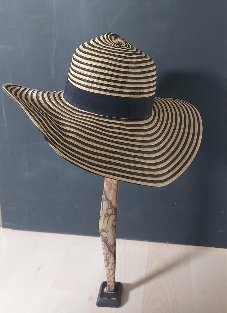 Zonnehoed, Ophalen of Verzenden, Zo goed als nieuw, One size fits all