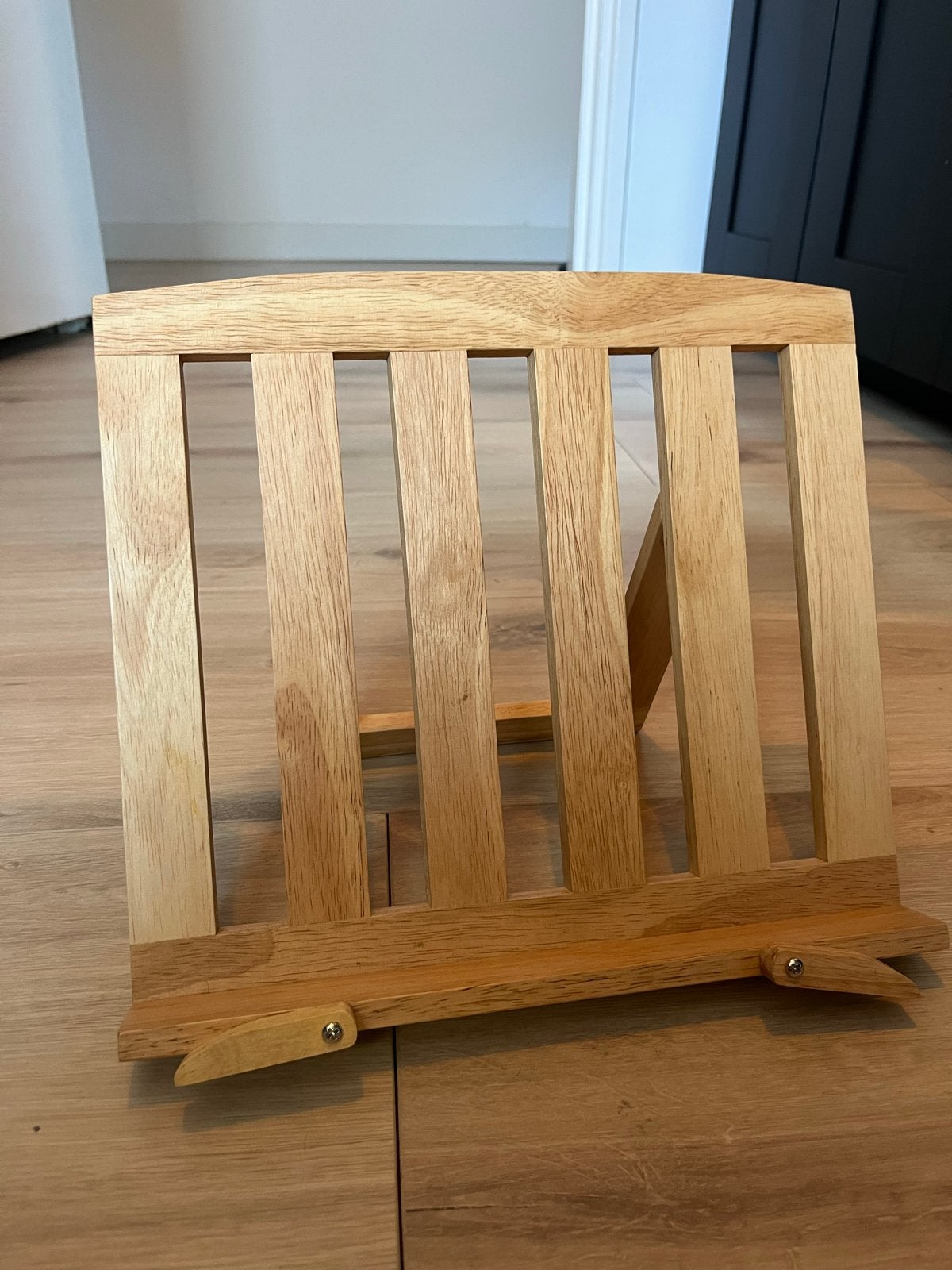 Houten kookboekstandaard van Dille & Kamille, Huis en Inrichting, Ophalen, Overige typen, Hout, Zo goed als nieuw