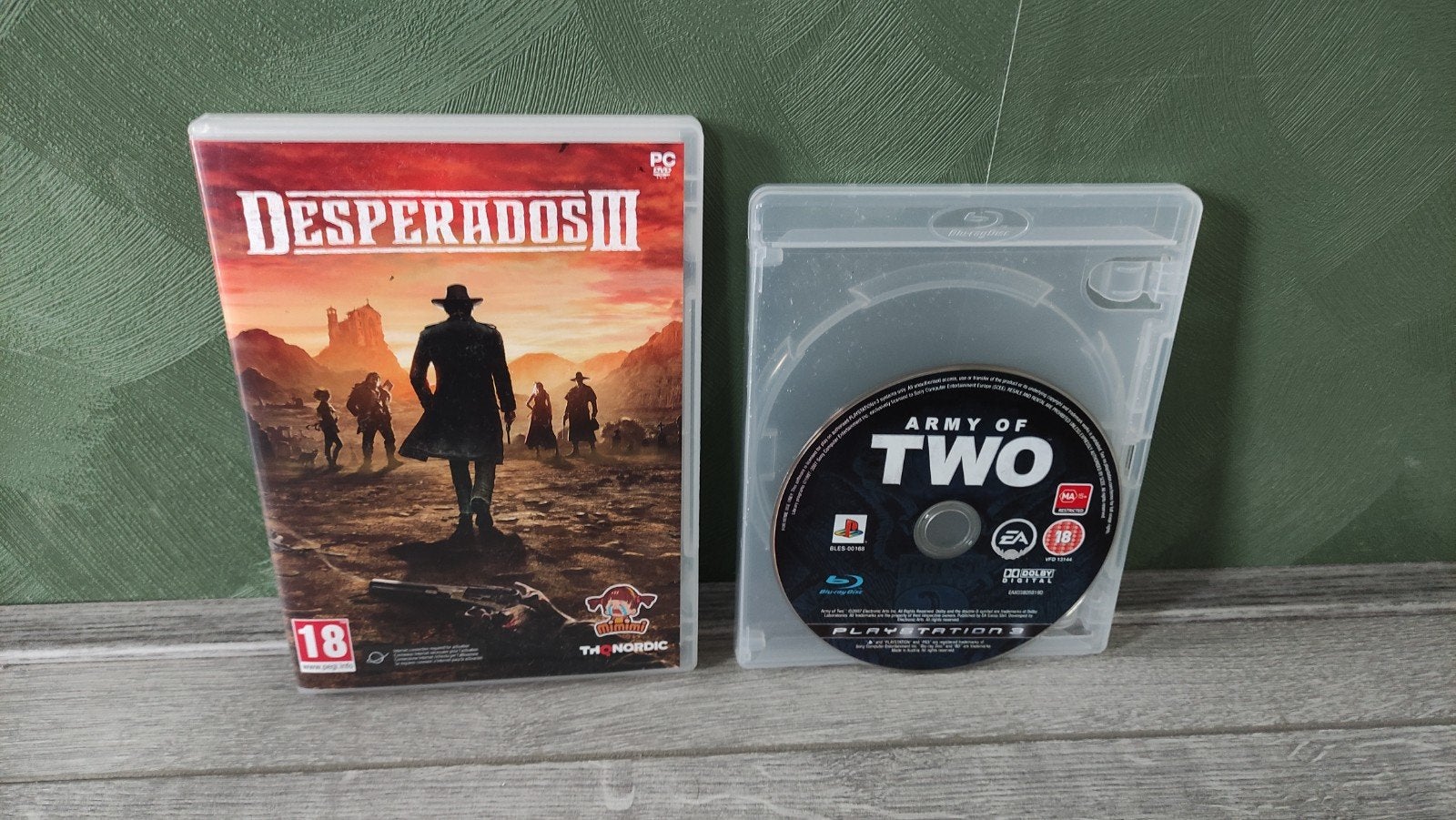 Army of two ps3 en gratis desperados 3 pc game, 3 spelers of meer, Ophalen of Verzenden, Zo goed als nieuw, Vanaf 3 jaar