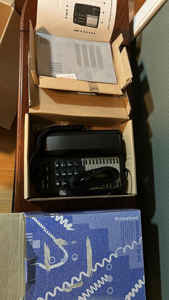 Primatfoon Bordeaux 20 HV - Vaste telefoon met druktoetsen, Telecommunicatie, Vaste telefoons | Niet Draadloos, Ophalen of Verzenden