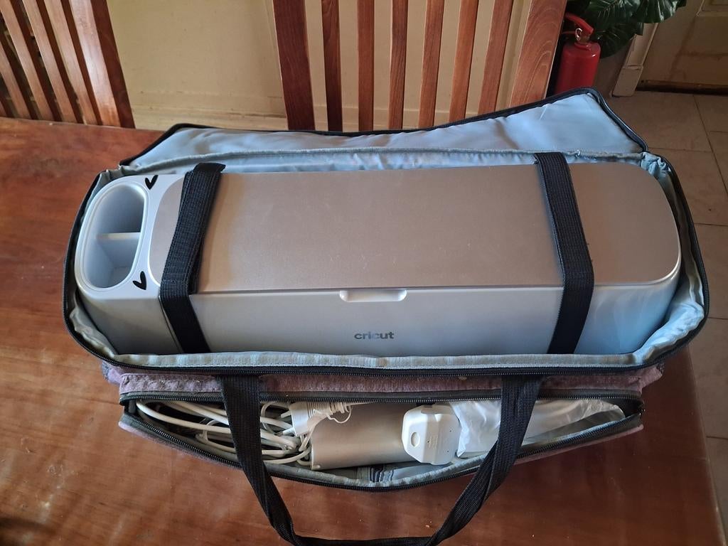 Cricut maker 3 incl tas en matten, Hobby en Vrije tijd, Ophalen of Verzenden