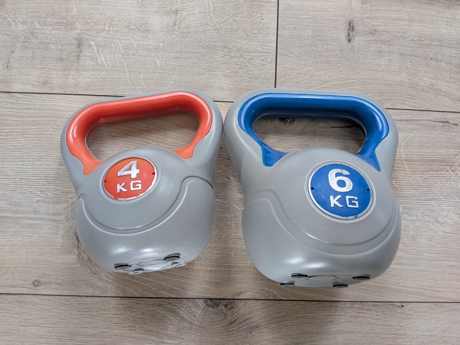 Kettlebells set - 4 kg en 6 kg, Ophalen, Gebruikt, Benen, Kettlebell