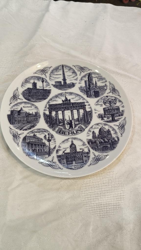 Vintage Berlijn wandbord – West Germany 22cm, Ophalen of Verzenden