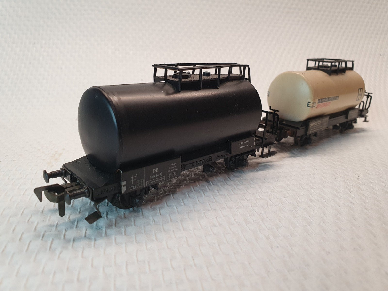 2 Fleischmann HO Ketelwagons - Gebruikt, Ophalen of Verzenden, Gebruikt, Wagon, Fleischmann