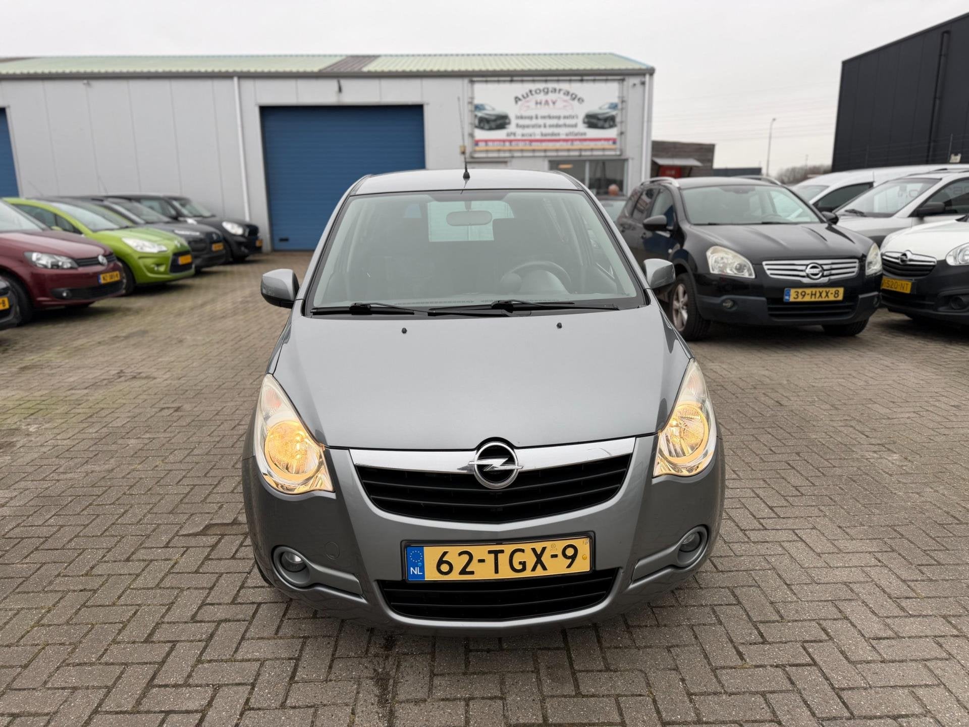Opel Agila 1.0 Edition, Auto's, Opel, Euro 5, Gebruikt, 31 €/maand, Origineel Nederlands