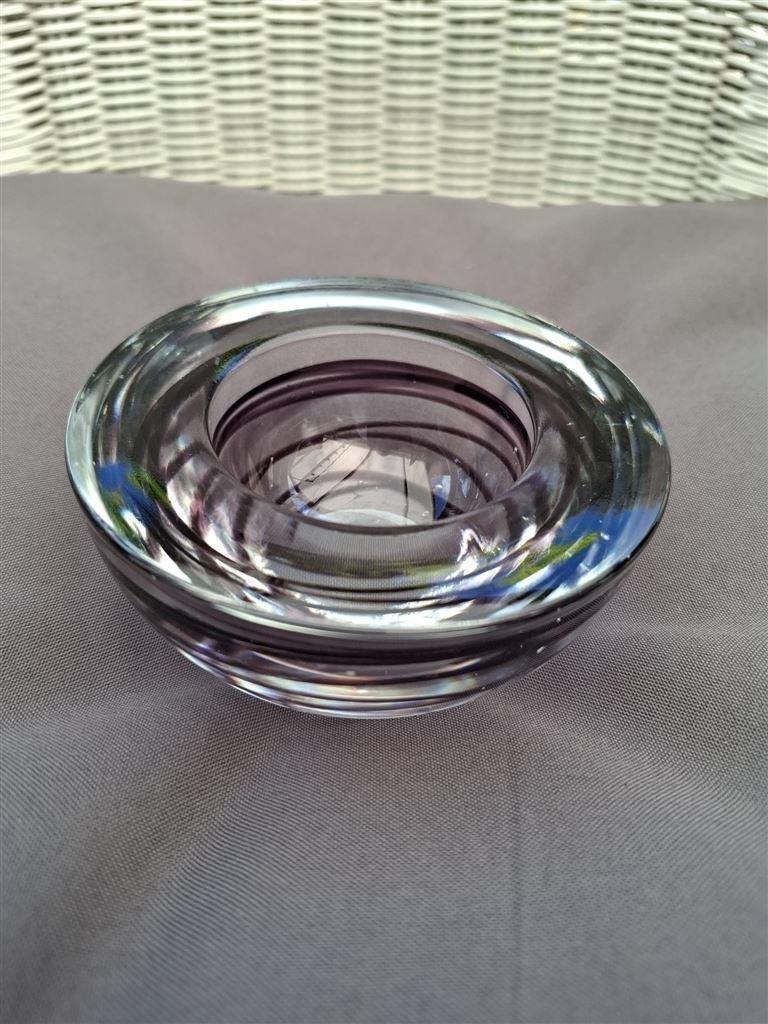Kosta Boda Swirl, ong. Doorsnede ong. 10,7 cm, Overige materialen, Kosta Boda, Paars, Ophalen of Verzenden