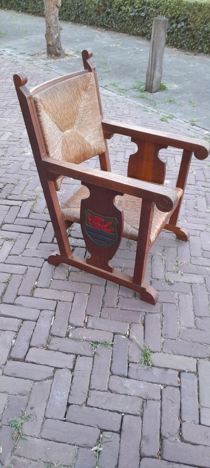 Handgemaakte stoelen en tafel met wapen van Zeeland, Antiek en Kunst, Ophalen