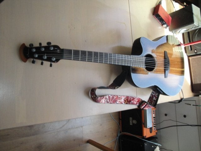Ovation CS24P-ABLKW-G, Muziek en Instrumenten, Snaarinstrumenten | Gitaren | Akoestisch, Ophalen, Zo goed als nieuw, Western- of Steelstringgitaar