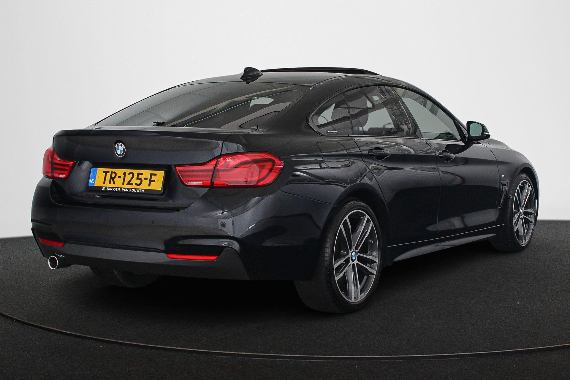 BMW 4-serie Gran Coupé 418i High Executive M-Sport Schuifda, Auto's, Automaat, Gebruikt, Zwart, Origineel Nederlands