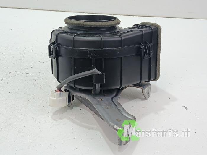 Kachel Ventilatiemotor van een Toyota Rav-4, Gebruikt, -, -, Ophalen of Verzenden