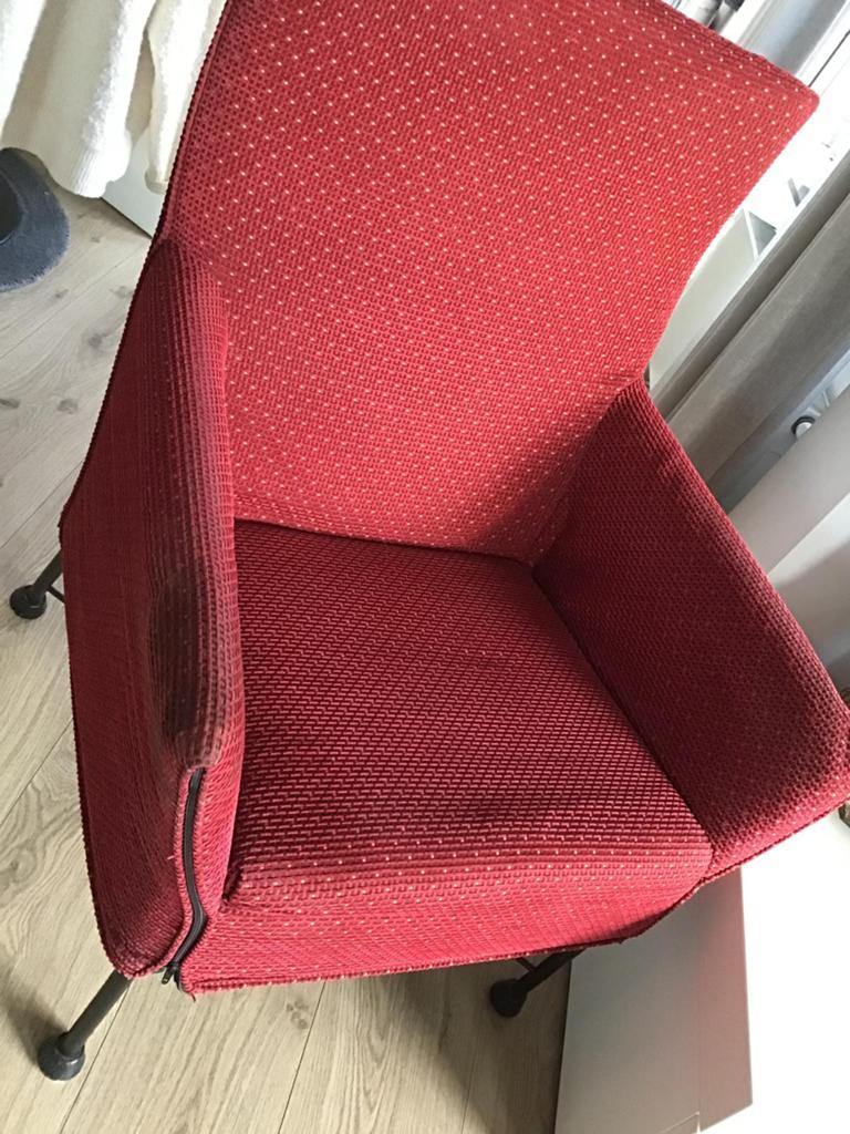 Montis Charly design fauteuil, Huis en Inrichting, Fauteuils, Ophalen, Gebruikt, 75 tot 100 cm, Montis, Charly, design, stof, rood,