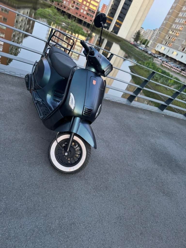 La Souris Sourini RS Limited, Fietsen en Brommers, Scooters | Overige merken, Maximaal 45 km/u, Ophalen of Verzenden, Zo goed als nieuw