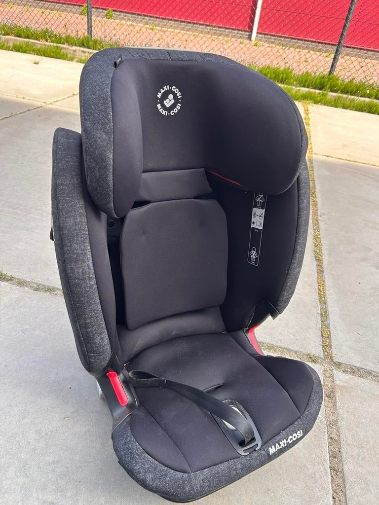Maxi Cosi Titan Pro, Kinderen en Baby's, Autostoeltjes, Ophalen, Zo goed als nieuw, 9 t/m 36 kg, Isofix