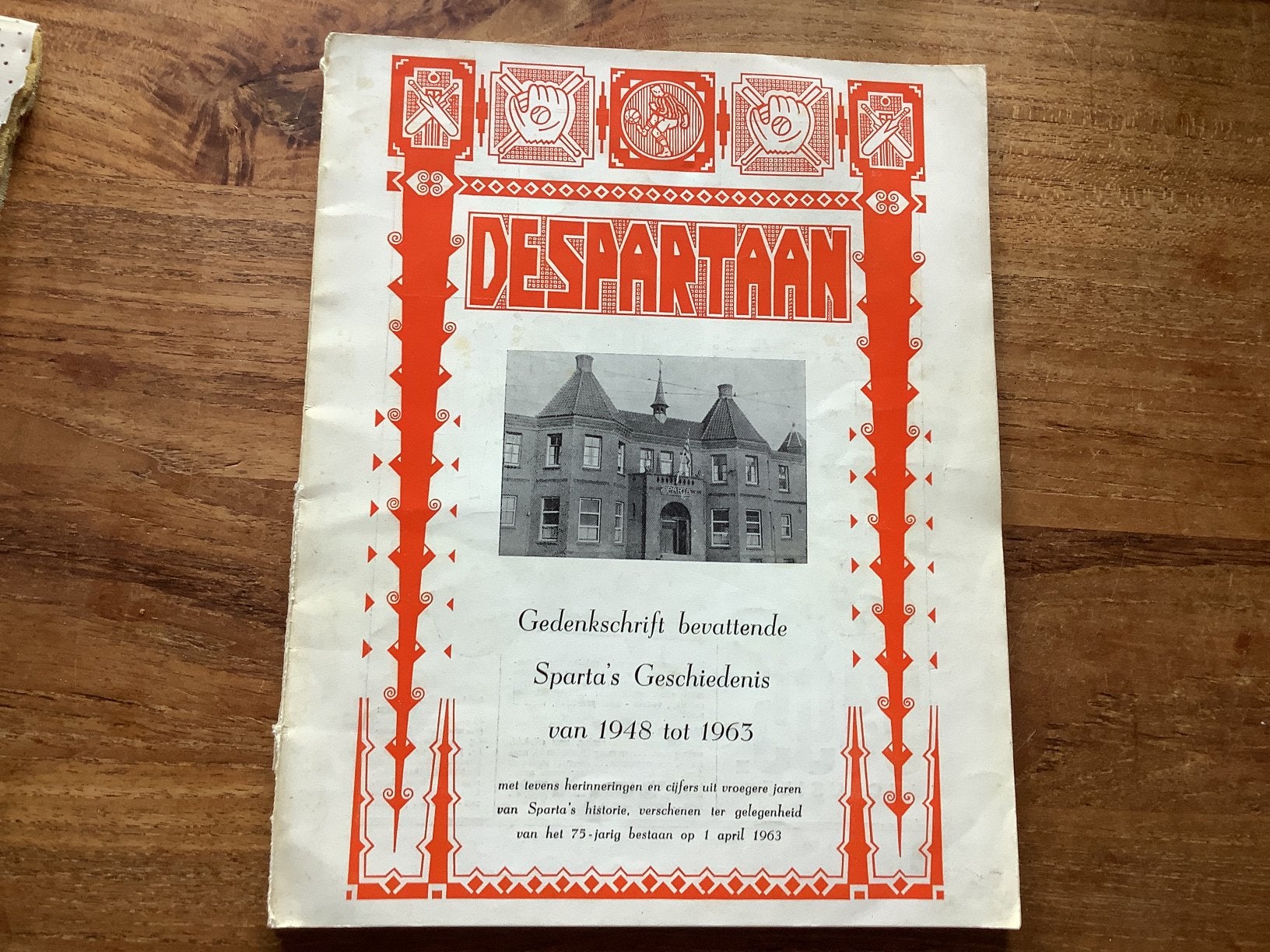 De Spartaan : Gedenkschrift Sparta 1948-1963, Ophalen of Verzenden, Sparta