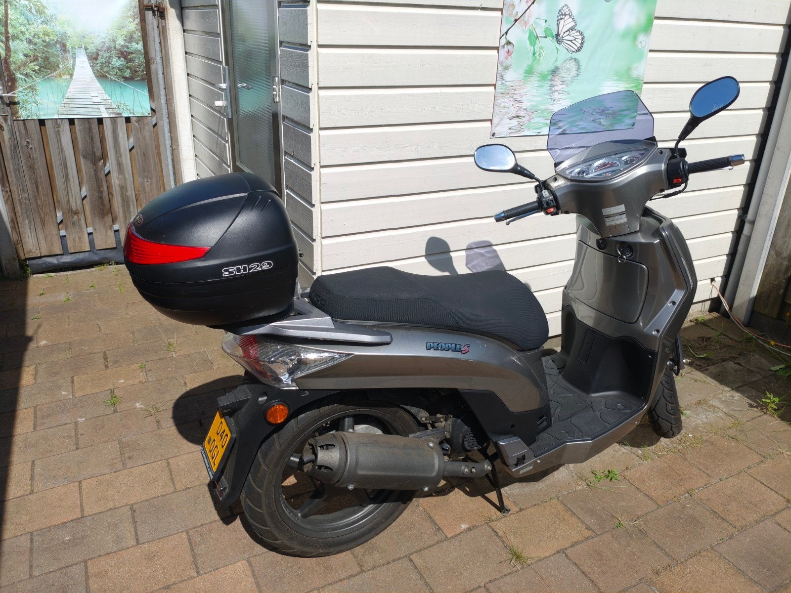 T.k People's kymco
