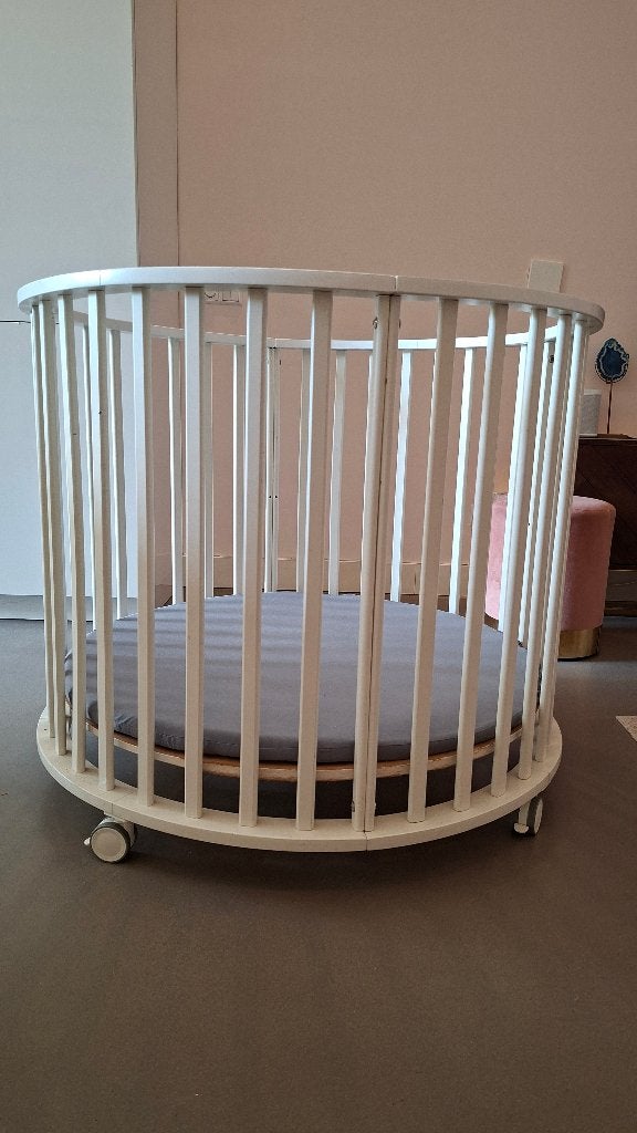Ronde box, wit, met wieltjes en verstelbare bodem, Kinderen en Baby's, Boxen, Ophalen, Gebruikt, Rond, In hoogte verstelbaar