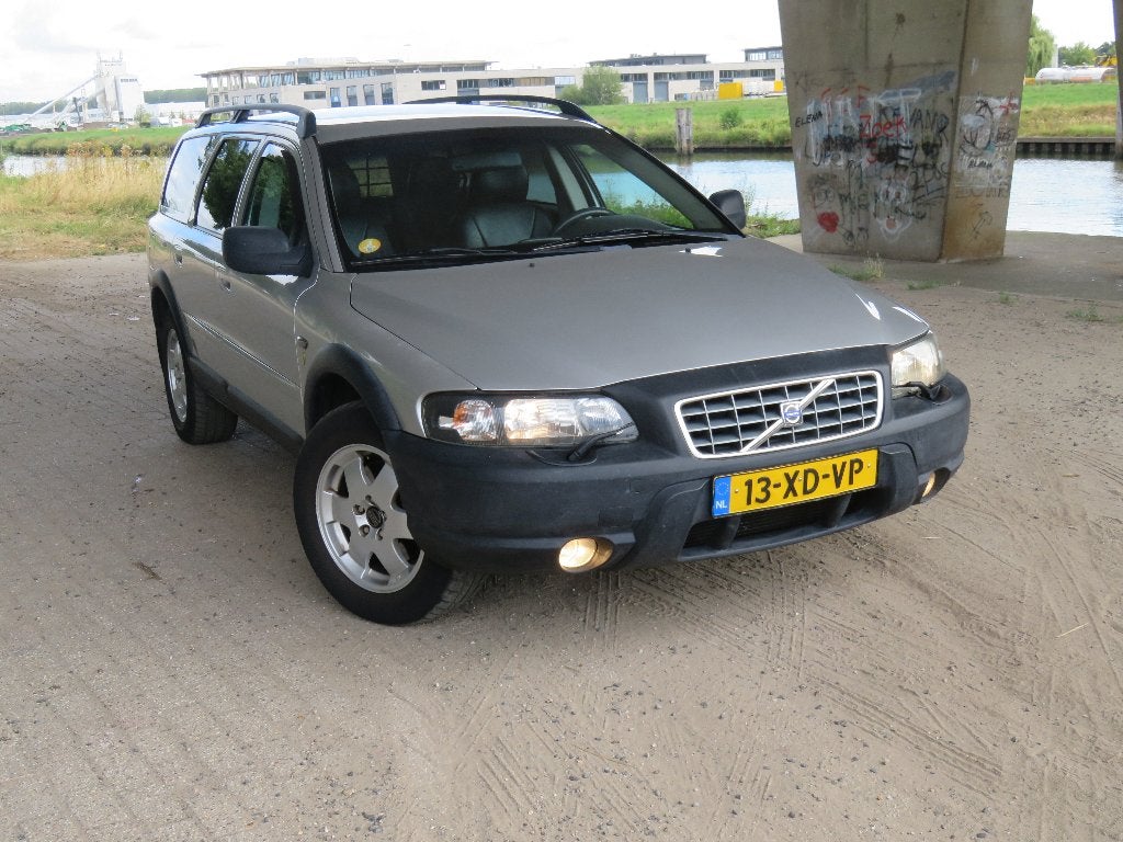 Volvo XC70 / V70XC 2.4 T, 2002, grijs, automaat, AWD, Auto's, Automaat, Zwart, XC70, 2435 cc