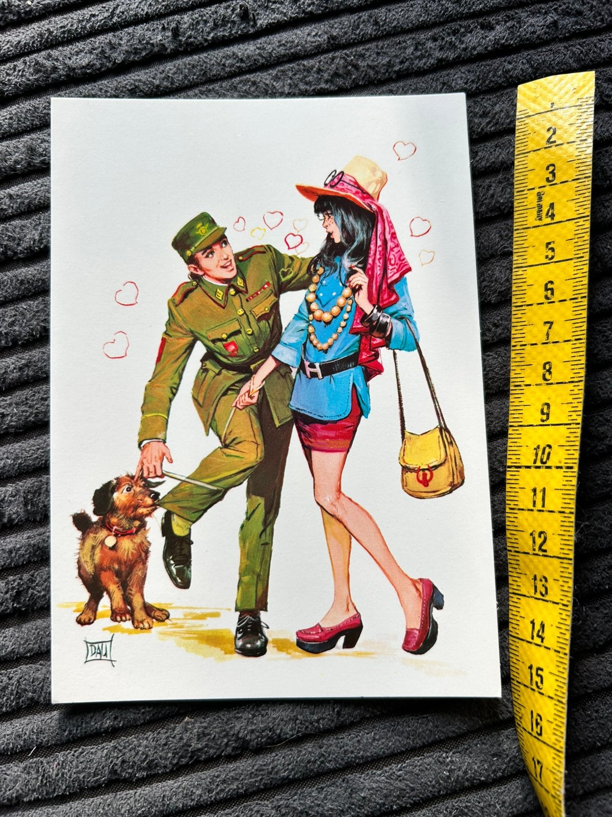 328. Vintage kaart verliefde puvers soldaat hond, Verzamelen, Ophalen of Verzenden, 1980 tot heden