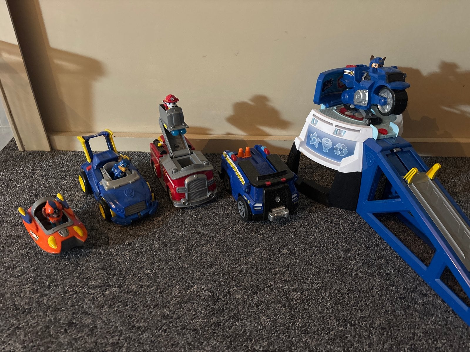 Diverse Paw Patrol voertuigen en speelset, Ophalen of Verzenden, Zo goed als nieuw