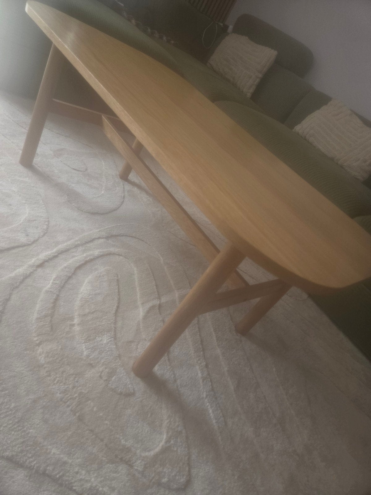 Stijlvolle houten salontafel - Ovaal design, Ophalen, Gebruikt, 100 tot 150 cm, 50 tot 100 cm