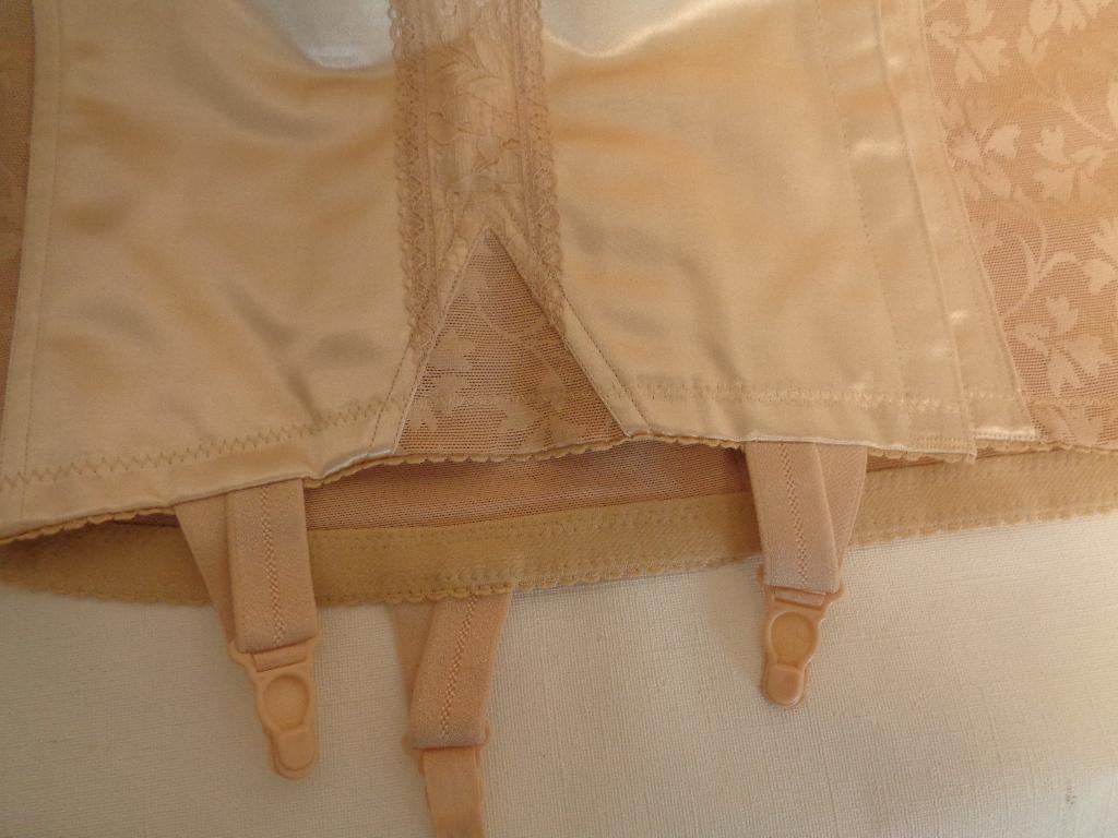 corset met doos, Verzenden, Dames, Hunemüller
