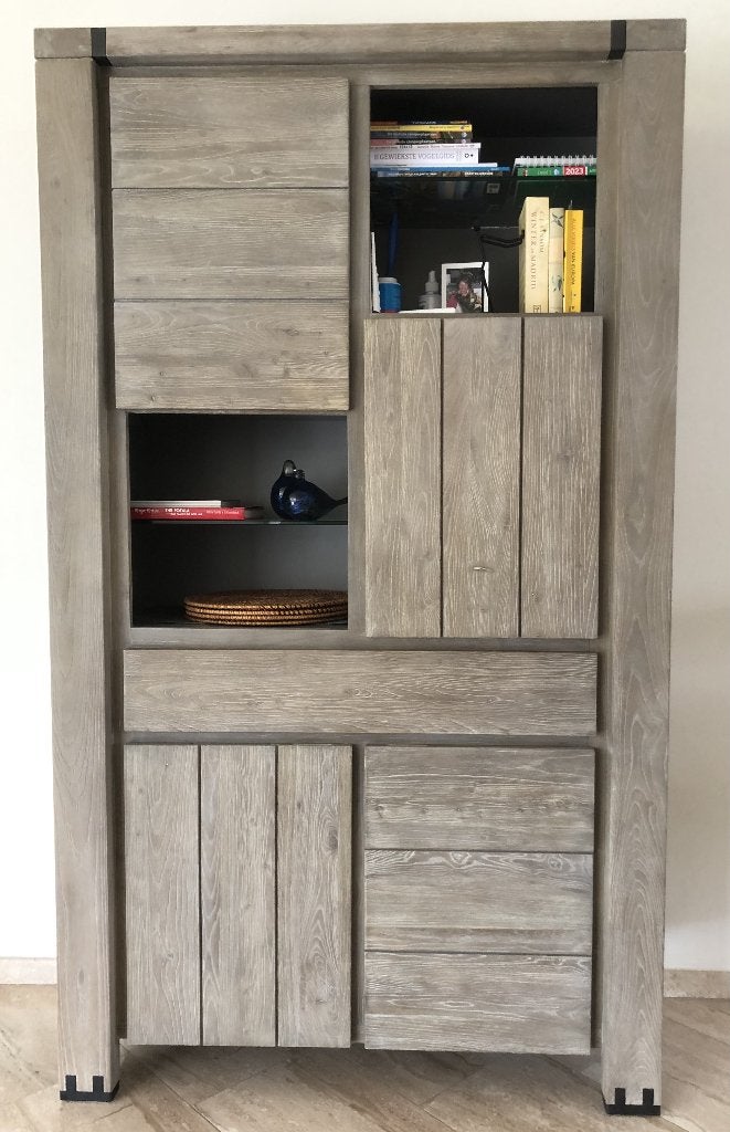 Bergkast + dressoir (Avola, Henders en Hazel, Ophalen, Zo goed als nieuw