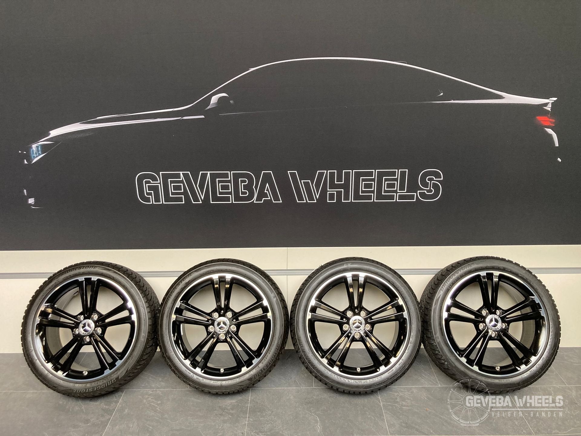 18” originele Mercedes A W177 B W247 velgen + winterbanden, 18 inch, Gebruikt, -, -