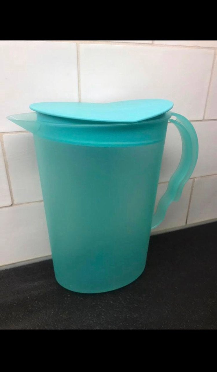 Tupperware impression trendy kan sapkan waterkan 2 liter, Gebruikt, Beker of Kan, Ophalen of Verzenden, 2000 ml