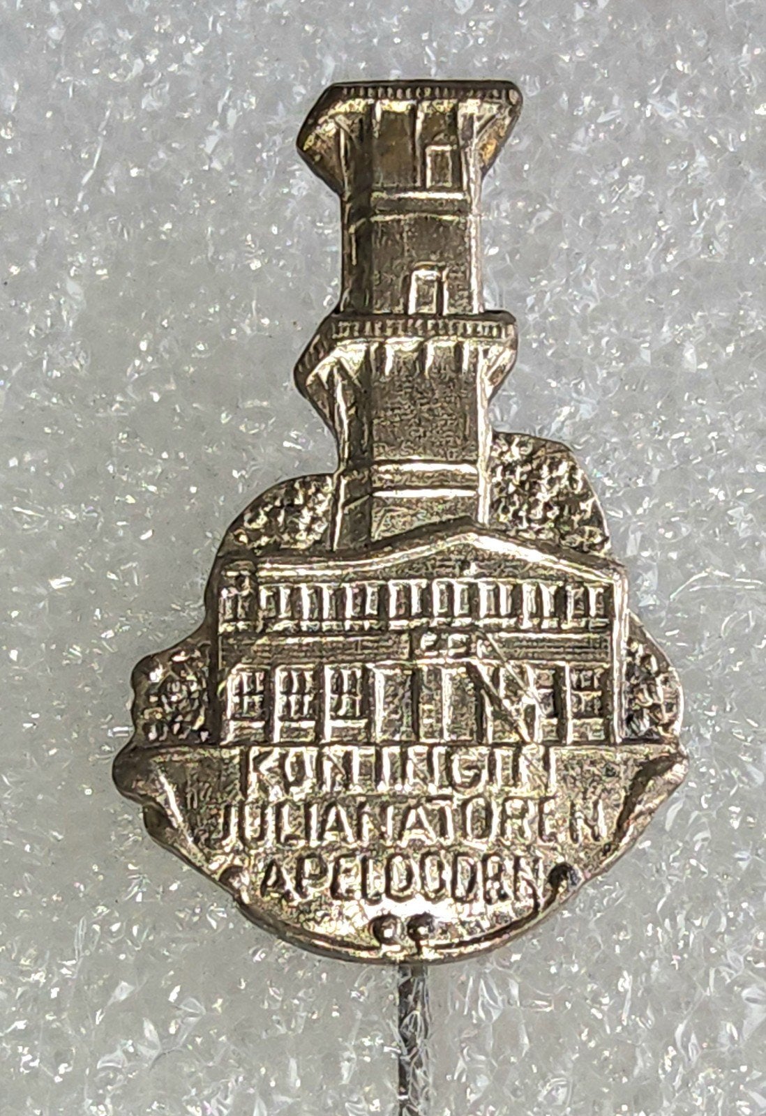 Speldje Koningin Julianatoren Apeldoorn, Ophalen of Verzenden, Gebruikt, Overige onderwerpen, Speldje of Pin