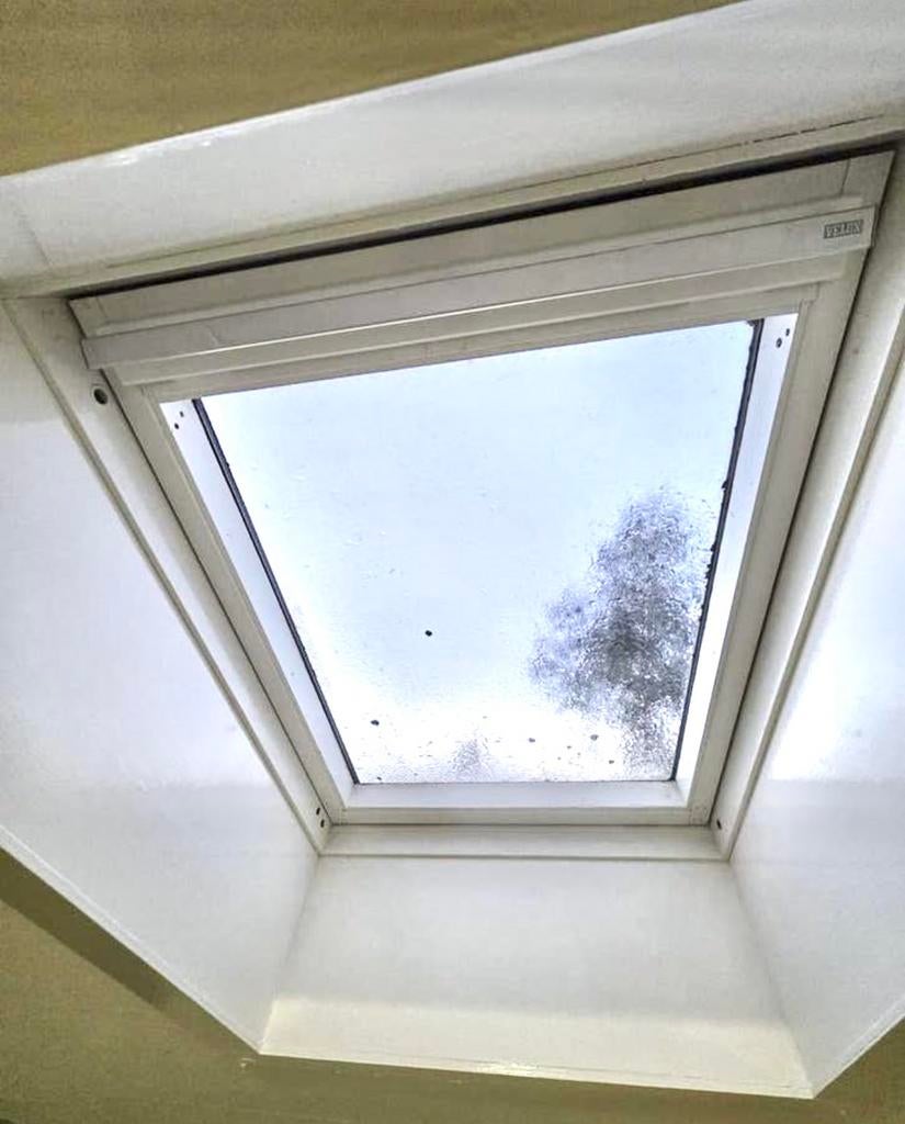 Velux dakraam groot 78x98 cm (moet weg), Ophalen, Minder dan 80 cm, Zo goed als nieuw, Dubbelglas