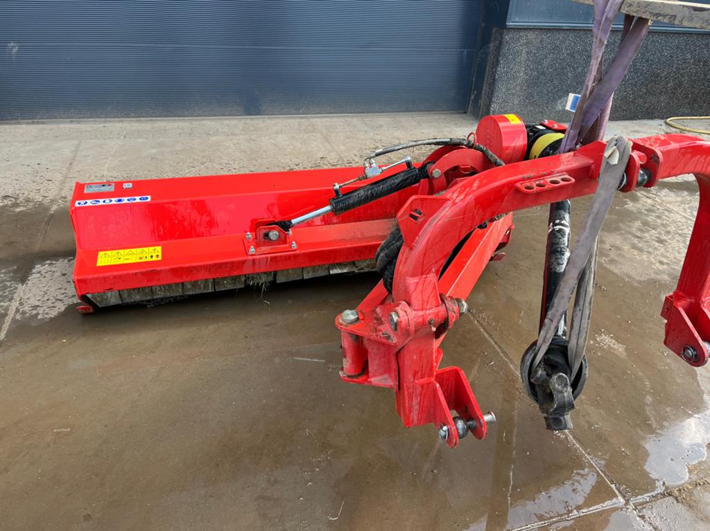 Verstek Klepelmaaier Boxer/Banden Case Ih, Ophalen, Weidebouw