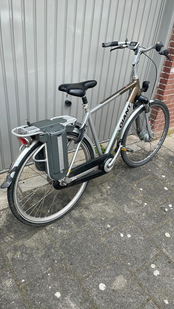 Heren fiets elektrisch, Fietsen en Brommers, Elektrische fietsen, 51 tot 55 cm, Ophalen, Gebruikt, Giant