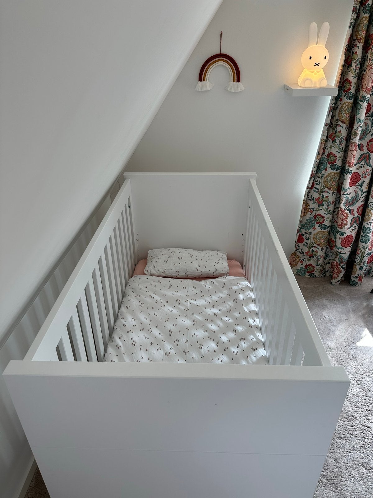 Bopita Camille babykamer: Ledikant, commode en kledingkast, Ophalen, Kast, 50 tot 70 cm, 105 cm of meer