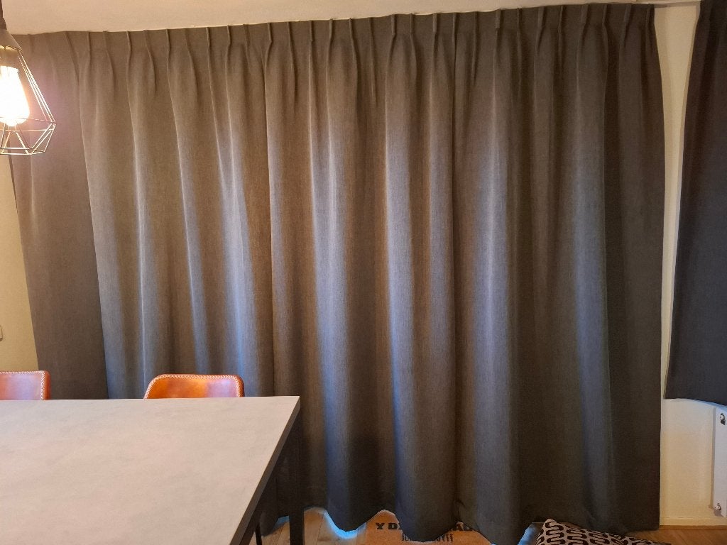 Zo goed als nieuwe verduisterende gordijnen, Ophalen, Overgordijn, Verduisterend, Zo goed als nieuw