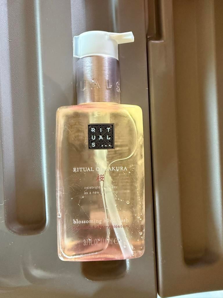 Ritual of Sakura Blossoming Hand Wash - Nieuw, Ophalen, Nieuw, Overige typen