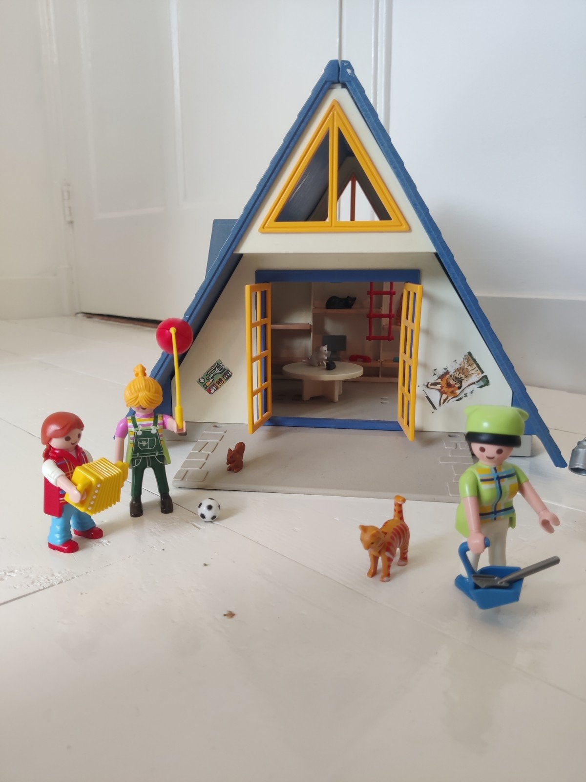 Playmobil huis met verschillende diertjes en figuren, Kinderen en Baby's, Ophalen, Gebruikt, Complete set, Gebouw