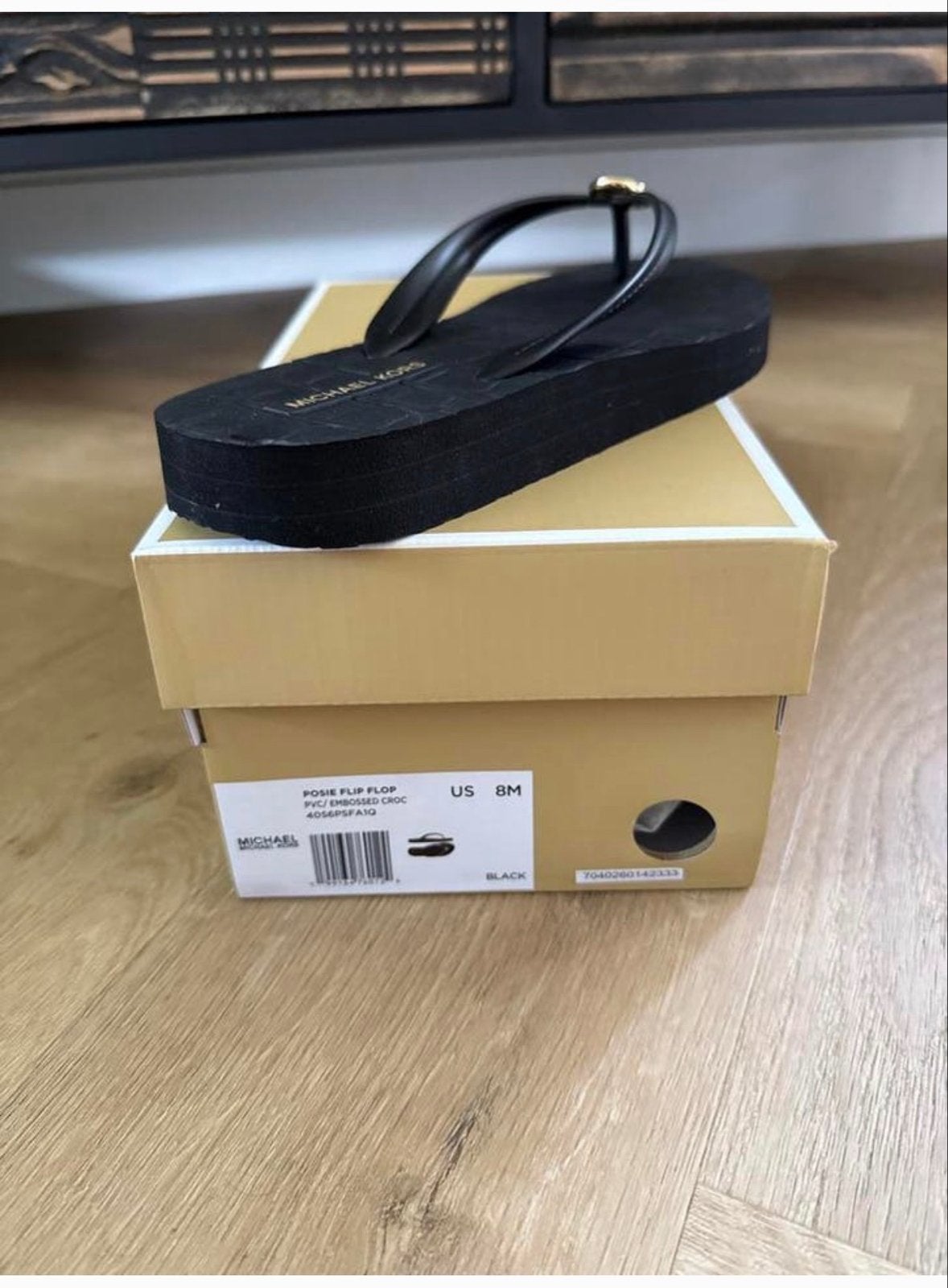 Michael Kors Fosie Flip Flop Zwart - Maat 38, Kleding | Dames, Ophalen of Verzenden, Nieuw, Zwart, Slippers