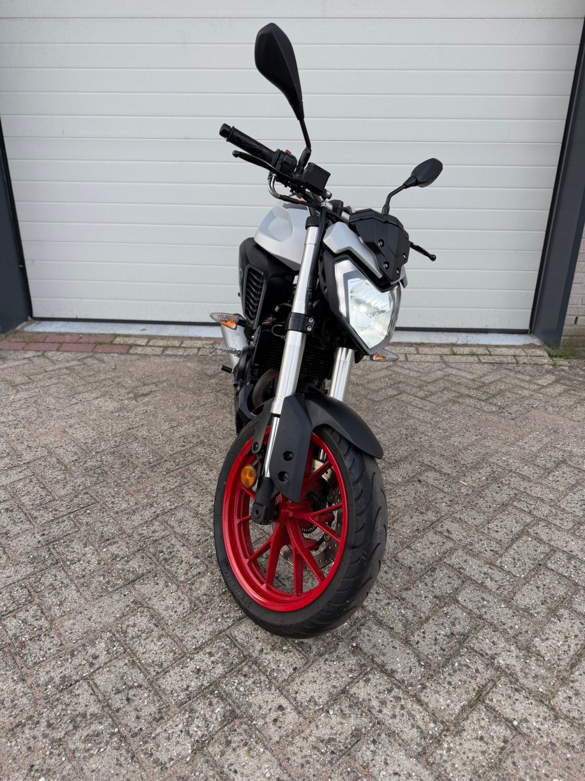 Yamaha MT-125 (1EIGENAAR), Motoren, Occasion, Bedrijf, 11 kW of minder, Handgeschakeld