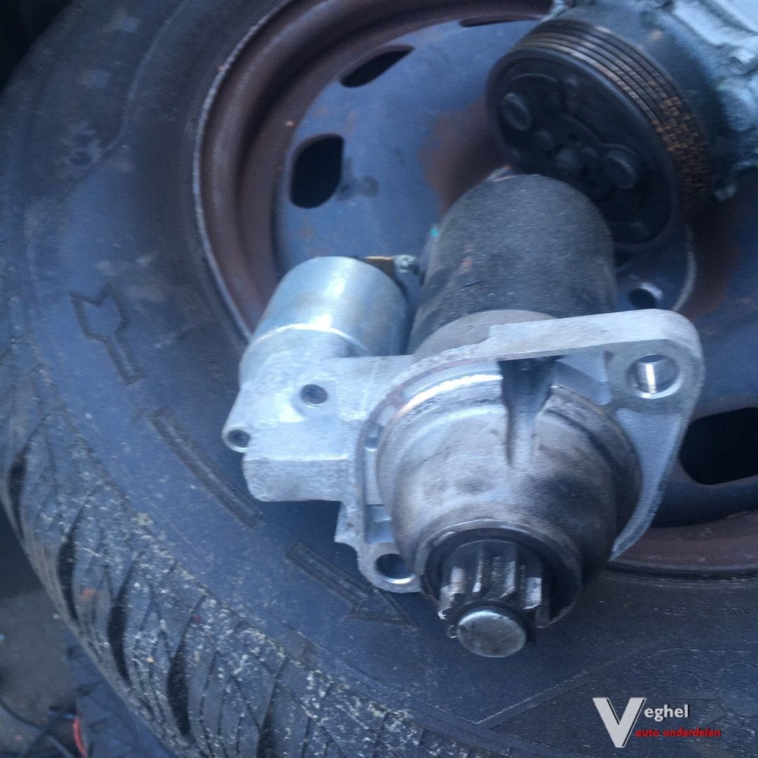 Vw Golf 4 2003  5drs 2.0 B Wagennr 2500056 Startmotor, Gebruikt, -, -, Ophalen of Verzenden
