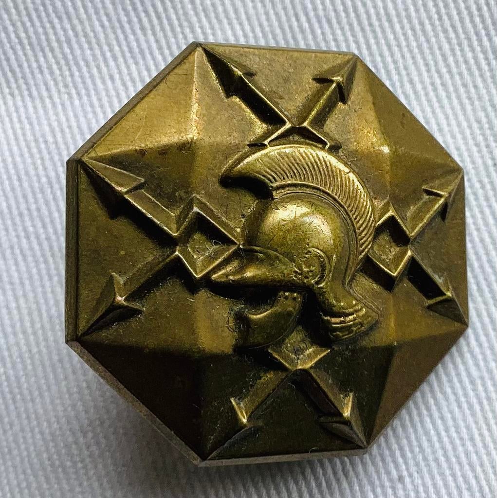 Vintage Militair Messing Embleem,Schouderembleem 1950-1963, Verzamelen, Militaria | Algemeen, Ophalen, Landmacht, Nederland, Embleem of Badge