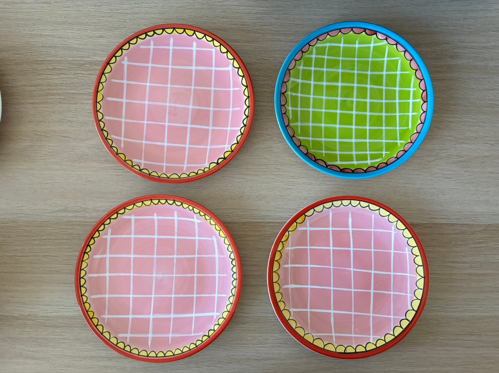 4 gebaksbordjes blond amsterdam 18cm, Ophalen, Zo goed als nieuw, Bord(en), Aardewerk