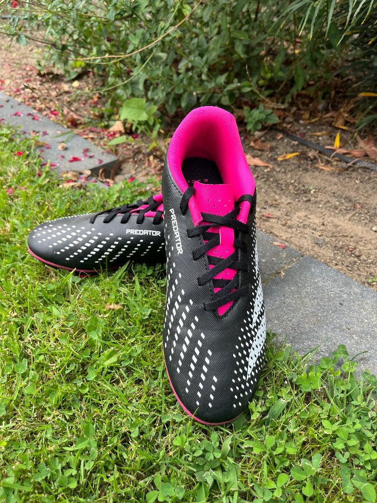 Voetbalschoenen meisjes Adidas 36 36,5, Ophalen, Adidas, Meisje, Sportschoenen