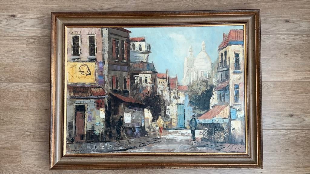 Rainy Day in Paris, Montmartre with a vieuw of Sacre Coeur., Ophalen
