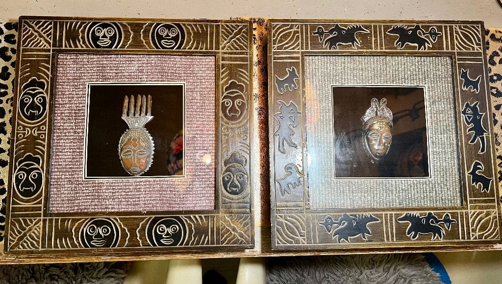 Afrikaanse kunst schaduw box tribal maskers 2 schilderijen, Antiek en Kunst, Kunst | Niet-Westerse kunst, Ophalen of Verzenden