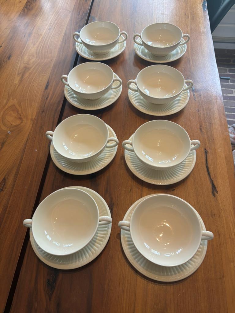 8x Wedgwood Etruria soepkommen met schotels (8 sets), Antiek en Kunst, Ophalen of Verzenden